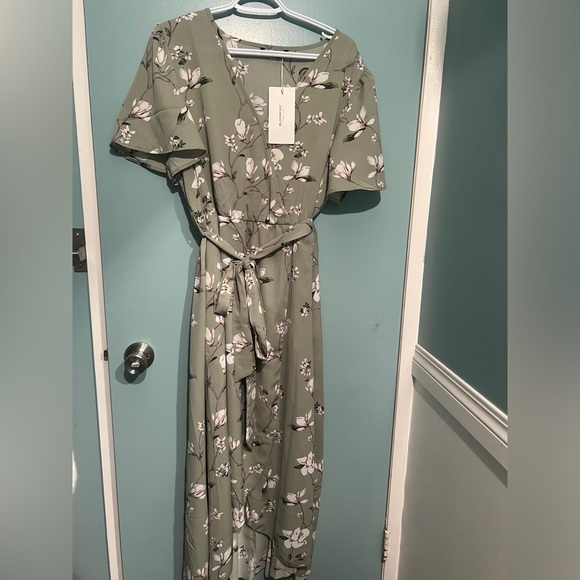 Green Bloomchic dress - Picture 1 of 1